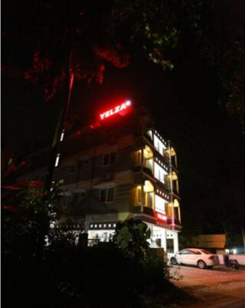 Yelza Hotel And Residence Alwaye Екстериор снимка